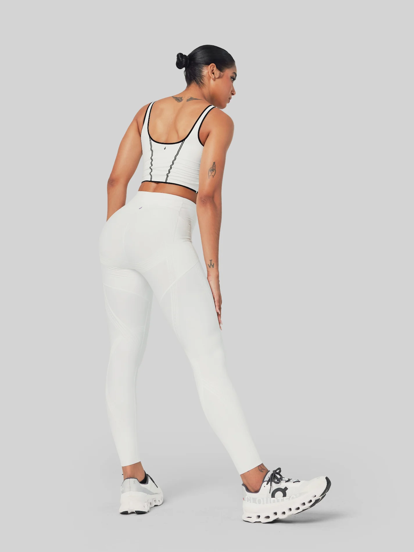 Body Sculpt Double Coverage Leggings - Image 25