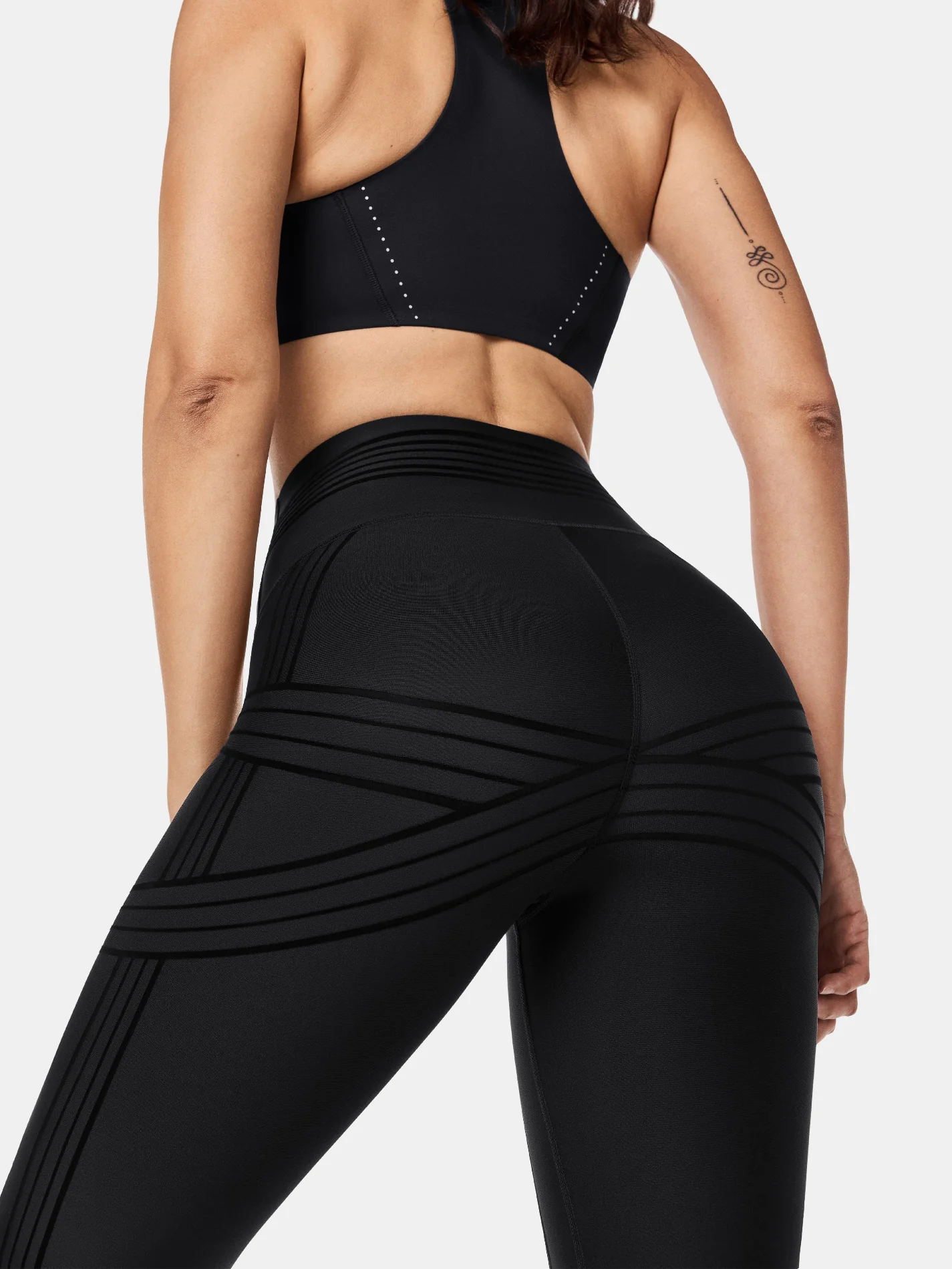 PowerBand Resistance 7/8 Leggings (Reversible Wear) - Image 19