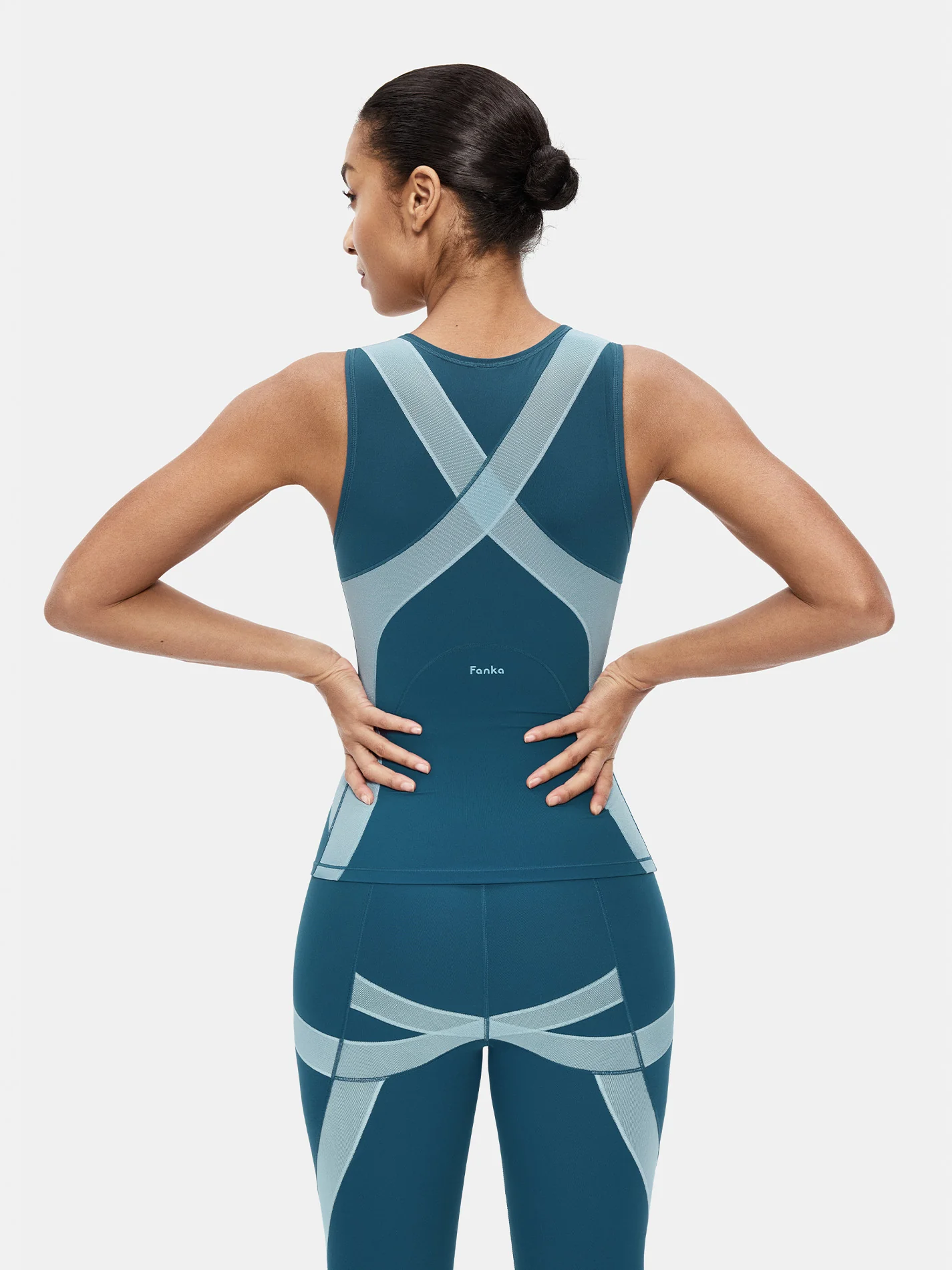 PowerBand Resistance FlowX Tank Top - Image 7